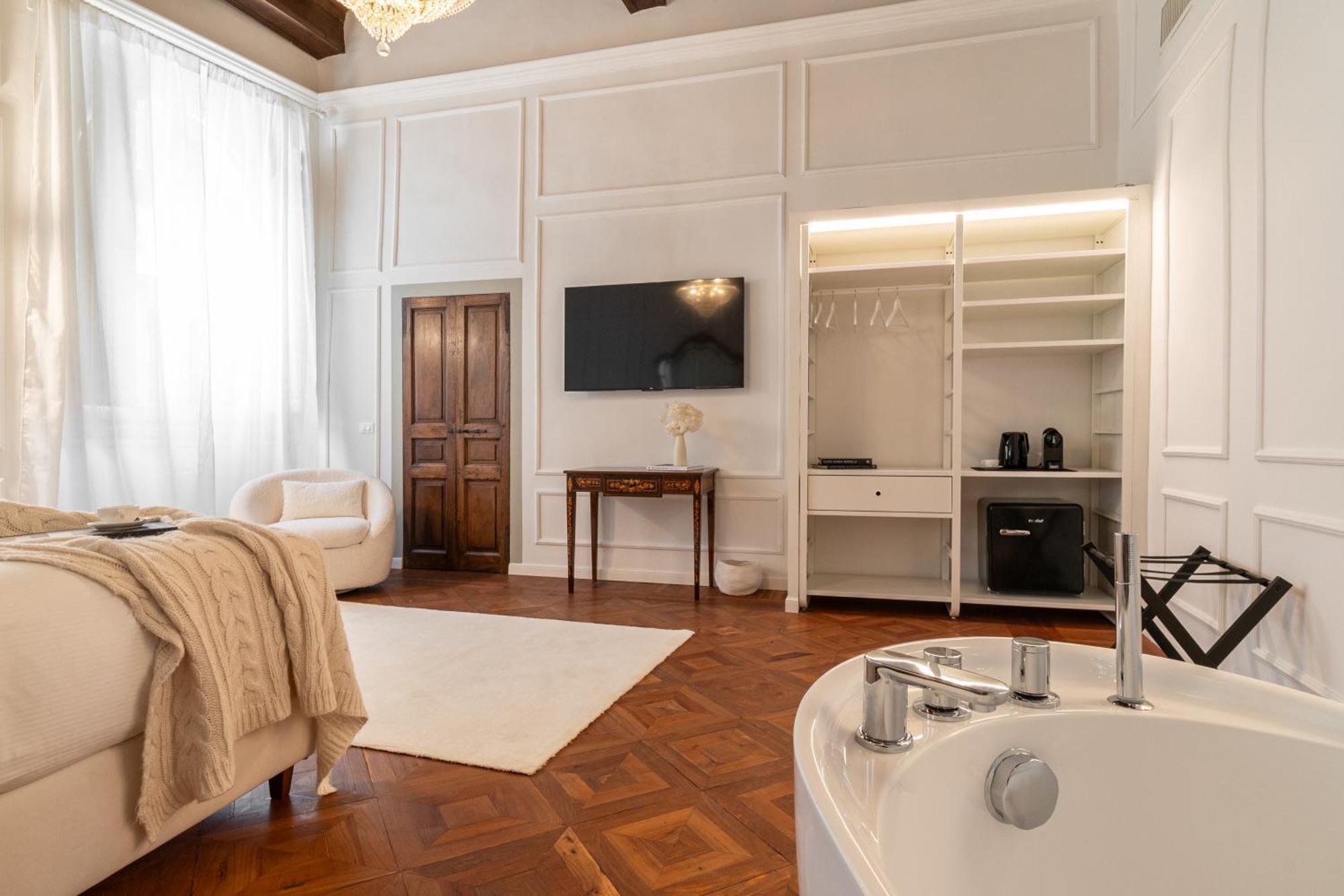 La Casa Di Liszt - Luxury Pensión Florencia